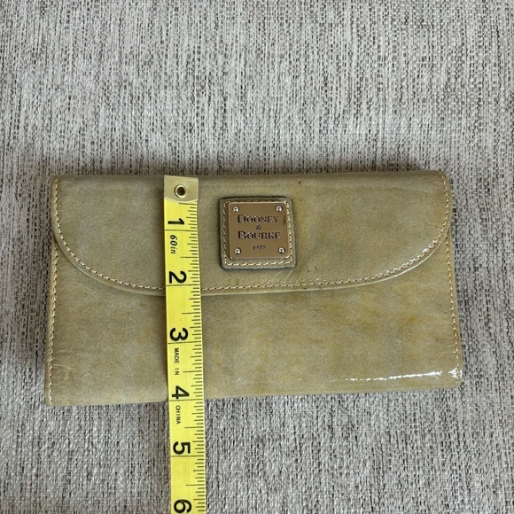Dooney & Bourke Wallet - Picture 9 of 10